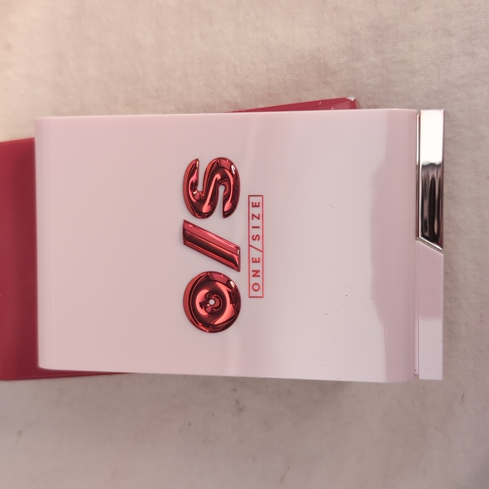 ONE/SIZE by Patrick Starrr Cheek Clapper 3D Blush Trio Palette - Picture 10 of 11